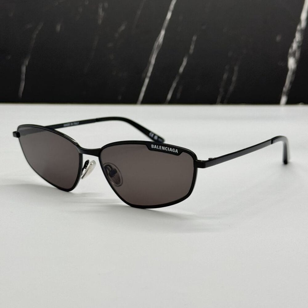 NEW BALENCIAGA BB0277S 001 UNISEX BLACK SUNGLASSES - Picture 2 of 10